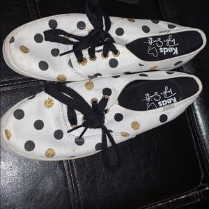 white keds/taylor swift sneakers